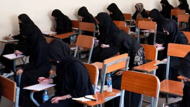 Əfqanıstan Taliban qadın qadın haqları təhsil hüququ