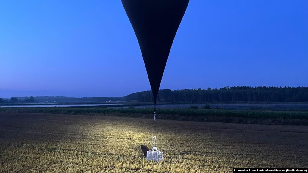 Belarusdan Litvaya keçən hava şarları: qaçaqmalçılıq, hibrid hücum, hər ikisi?
