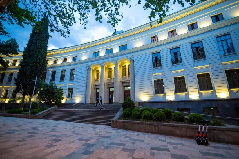 Gürcüstanın dövlət universitetlərində təhsil tam pulsuz olacaq