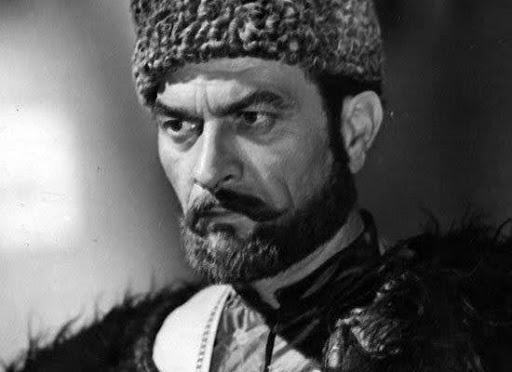 Səngərdə teatr, yarımçıq qalan qastrol, “Cahandar ağanın özü”... - HƏYAT HEKAYƏTİ
