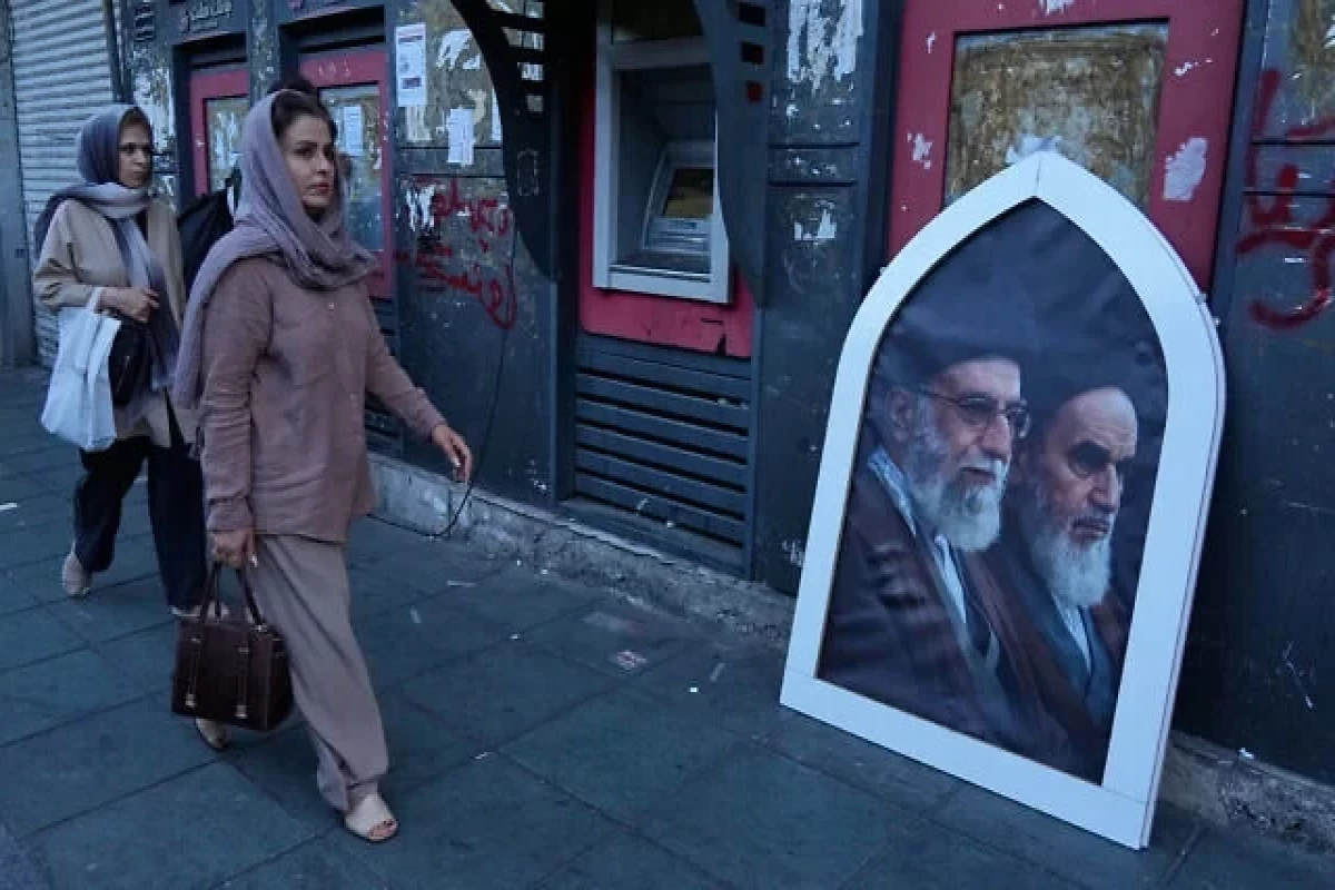 Tehran Xameneinin dəfni ərəfəsində ABŞ və İsrailə xəbərdarlıq edib