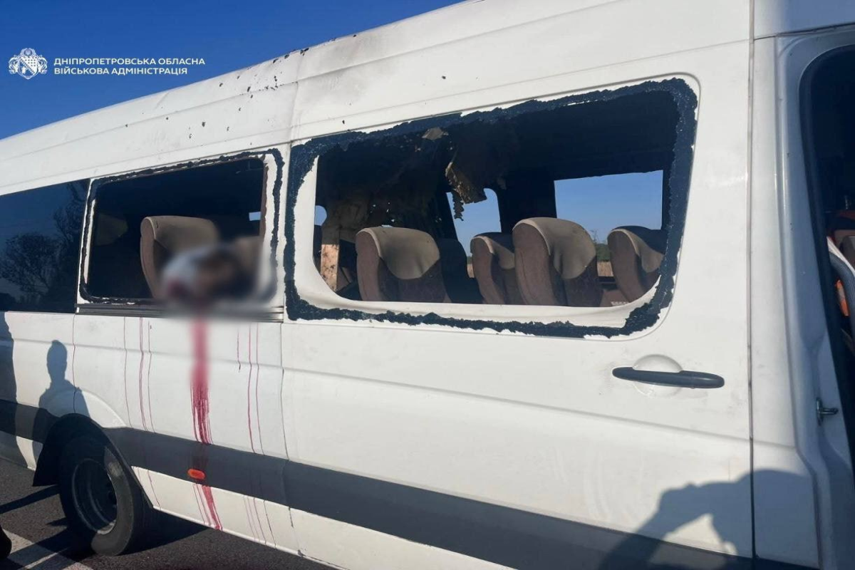 Rusiya Ukraynada avtobusa və qatara zərbə endirib - 5 nəfər ölüb