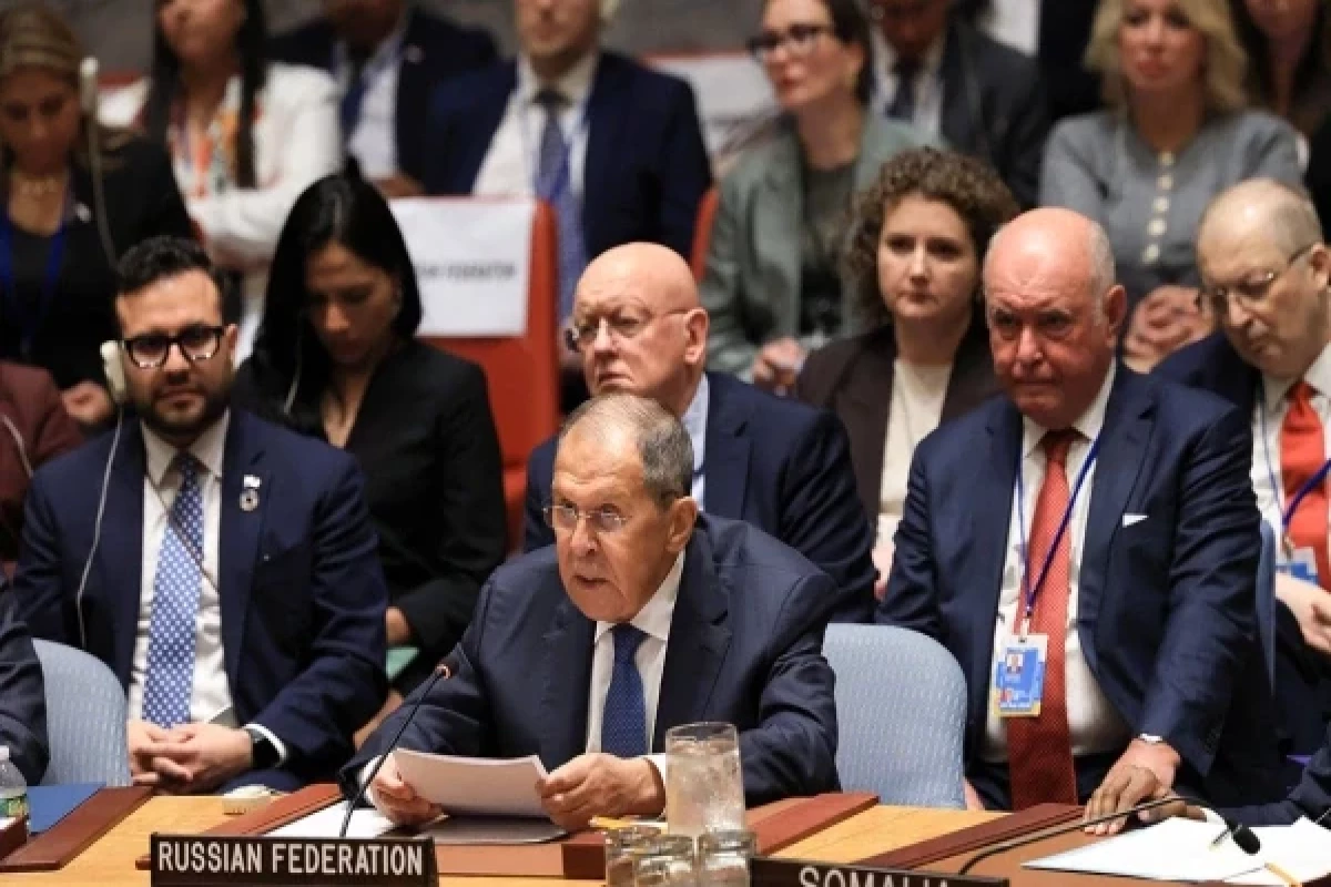 Lavrov: Rusiya hərbi əməliyyatları dayandırmayacaq