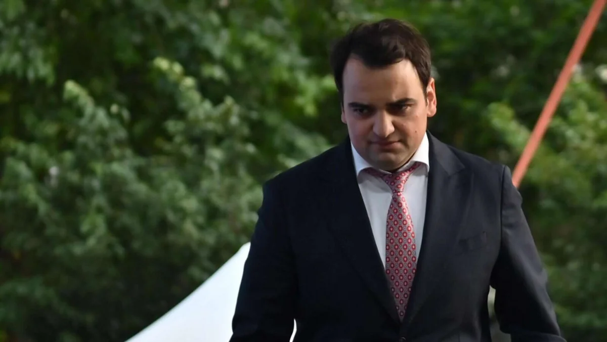 Narek Karapetyana Ermənistandan çıxmaq qadağan edilib