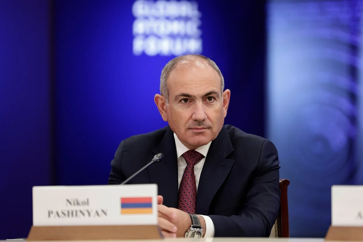 Paşinyan: Putin məni təbrik etmədi, amma bu halda o, kiminlə danışırdı?