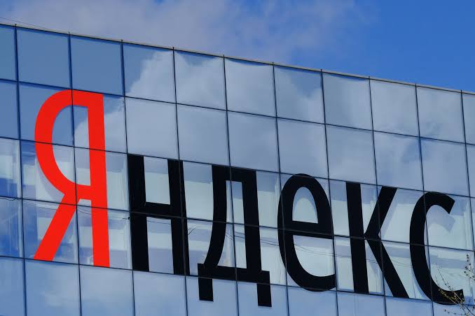 Zelenski: "Yandex"ə zərbələr kremlyönlü botları sıradan çıxarıb. Dəlillər nə deyir?