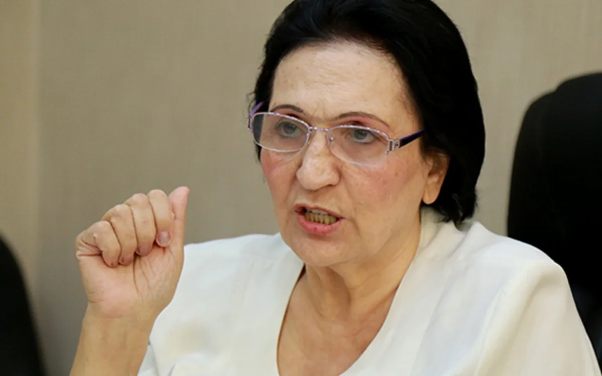 Bakı Slavyan Universitetinin sabiq rektoru Nurlana Əliyeva vəfat edib