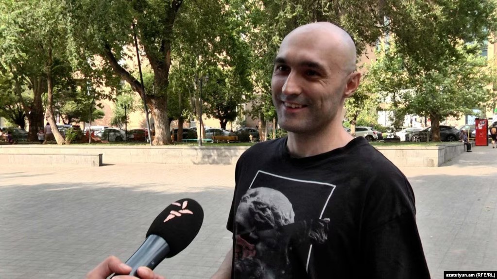 Rusiyadan Ermənistana qaçanlar