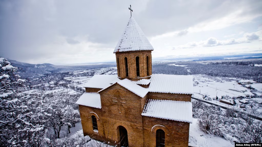 Gürcüstan Patriarxlığının Kürmük məbədi ilə bağlı açıqlamasına - Rəsmi Bakıdan reaksiya