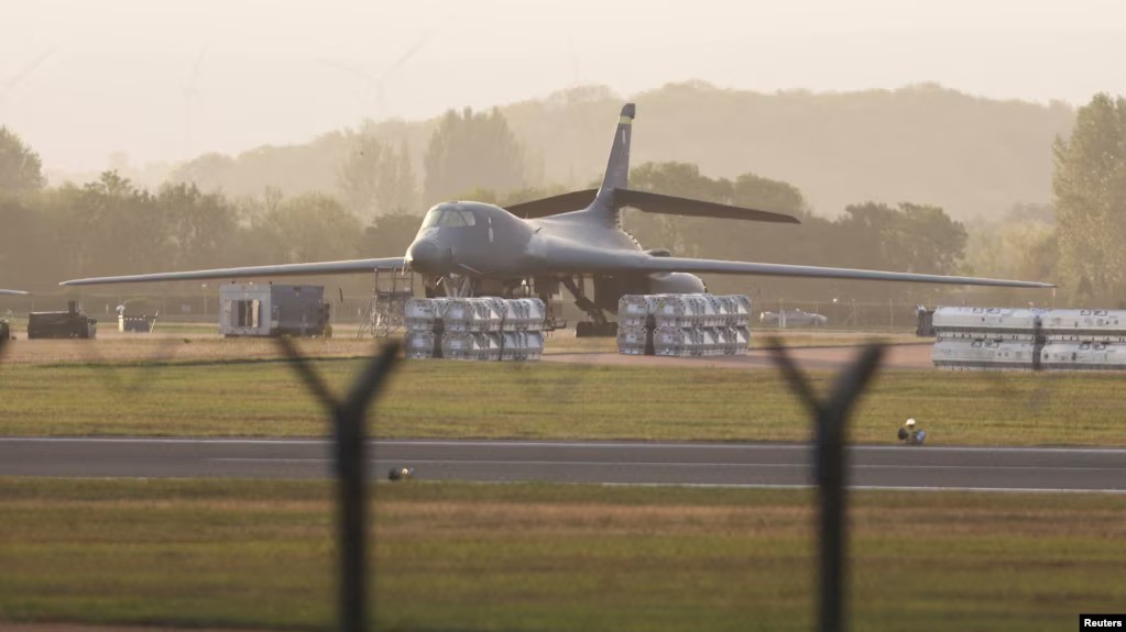 ABŞ B-1 bombardmançılarını Britaniyadakı bazadan çıxarıb