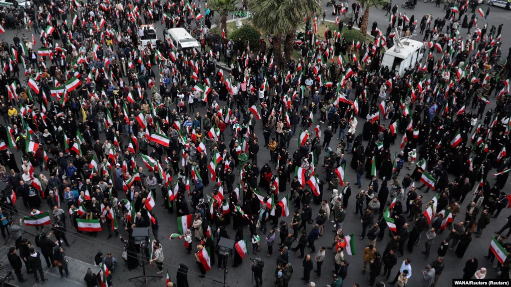 Trampın İranda son məqsədi nədir - İslam respublikası çökəcəkmi?